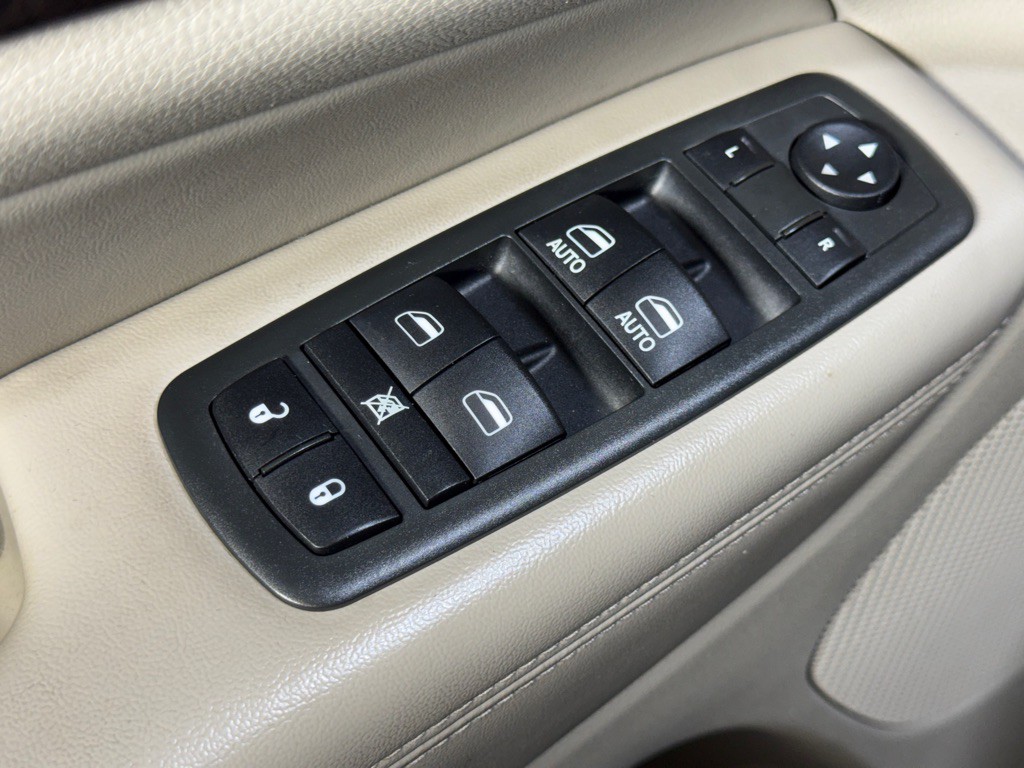 2013 Jeep Grand Cherokee Image 33
