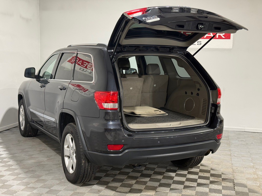 2013 Jeep Grand Cherokee Image 35