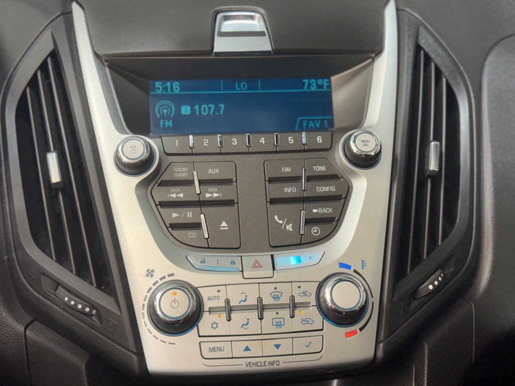 2010 Chevrolet Equinox Image 17