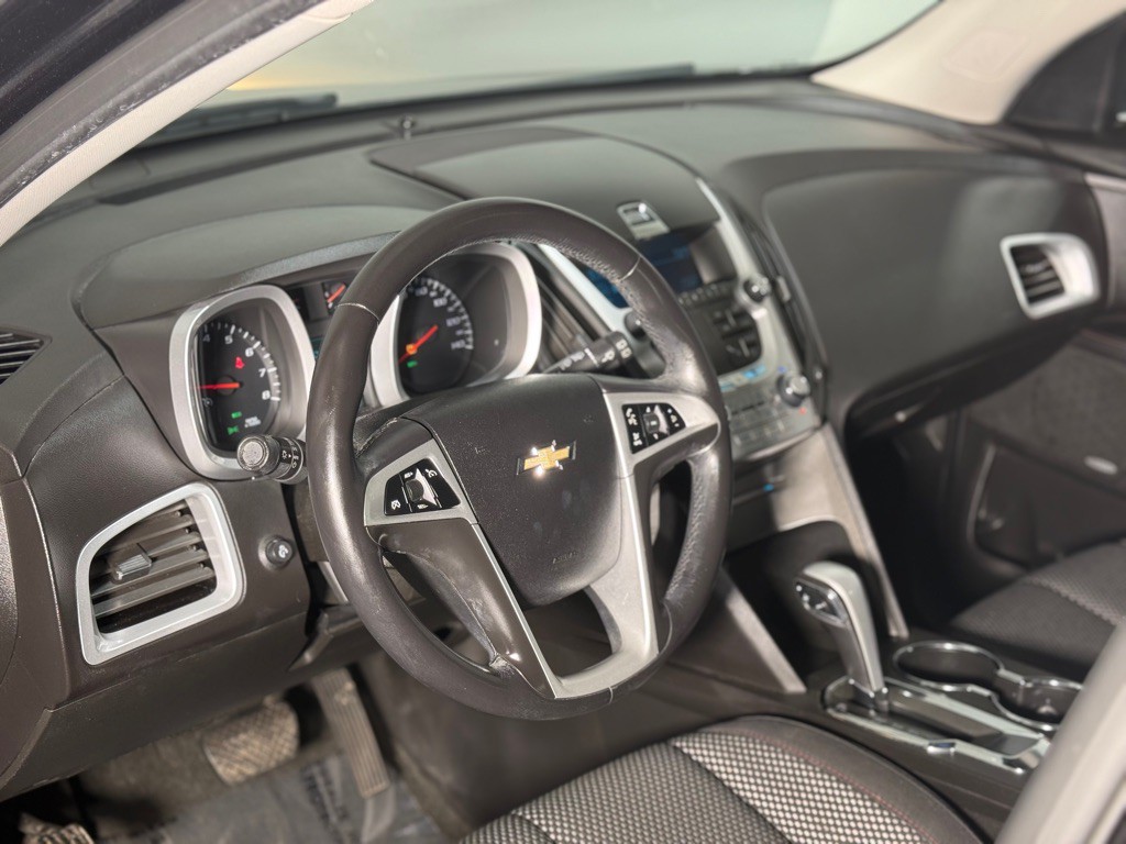 2010 Chevrolet Equinox Image 24