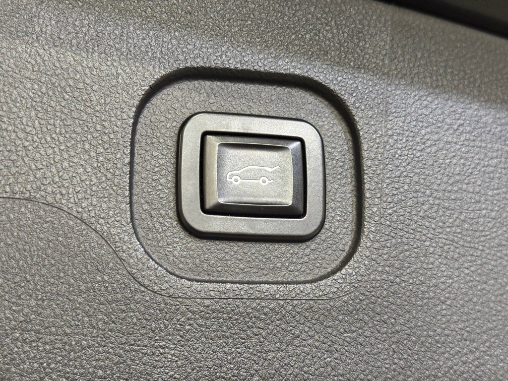 2010 Chevrolet Equinox Image 31