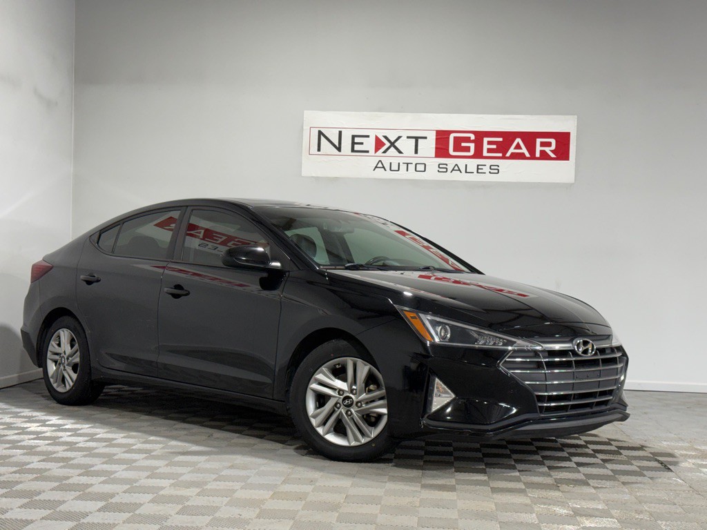 2020 Hyundai Elantra Image 1