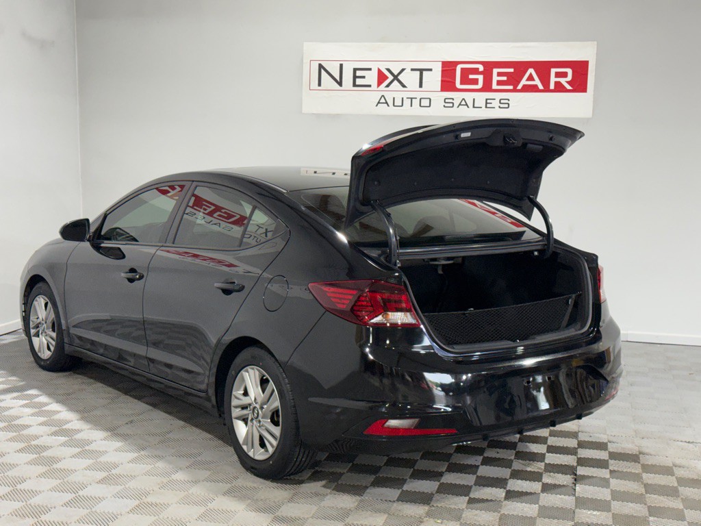 2020 Hyundai Elantra Image 37
