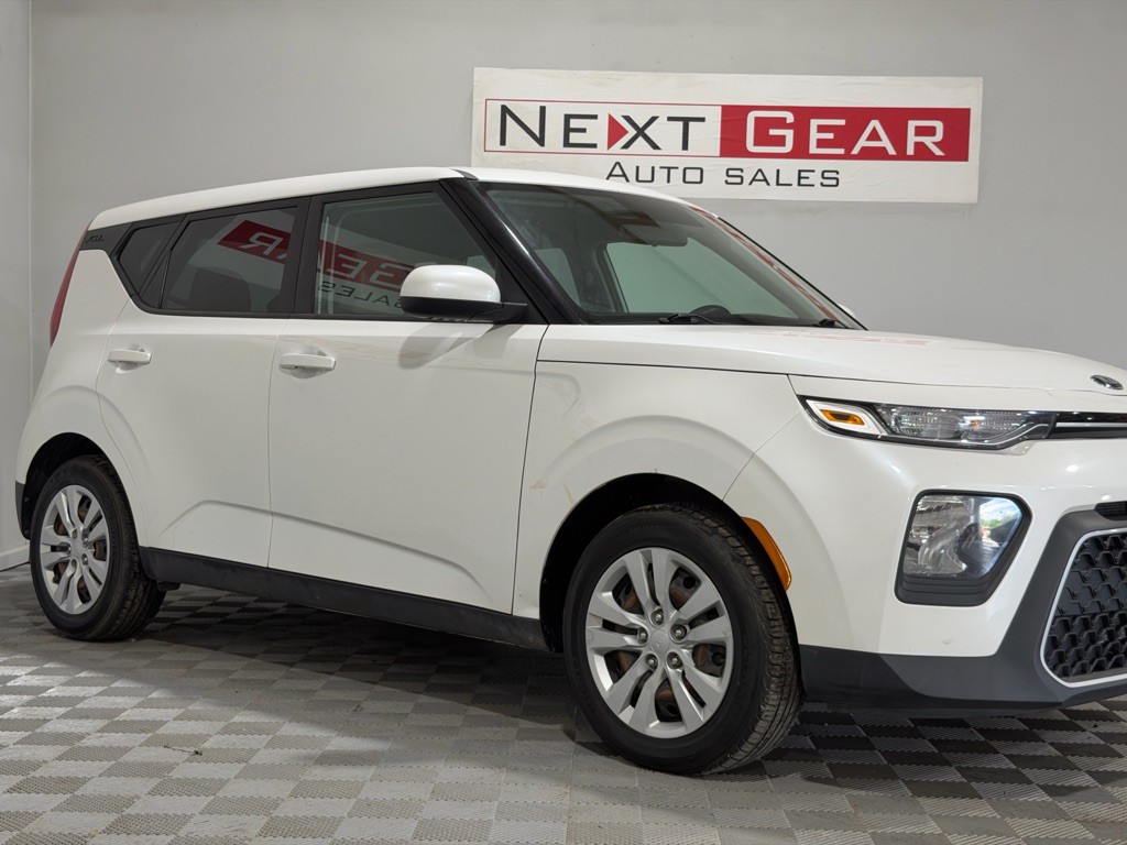 2020 Kia Soul Image 2