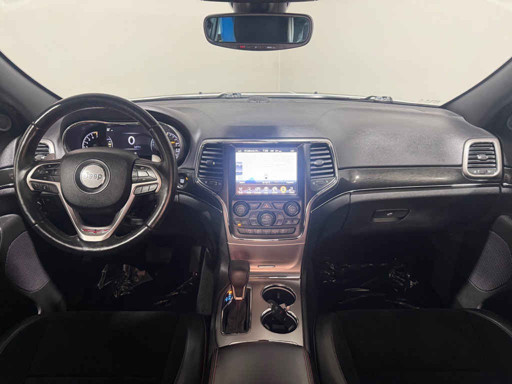 2017 Jeep Grand Cherokee Image 13