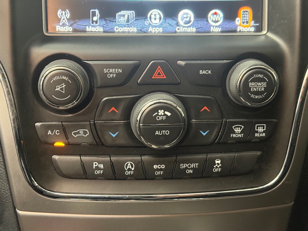 2017 Jeep Grand Cherokee Image 17