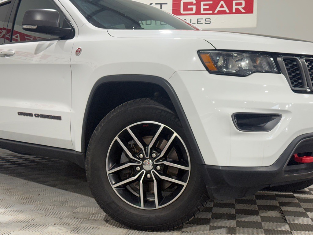2017 Jeep Grand Cherokee Image 50