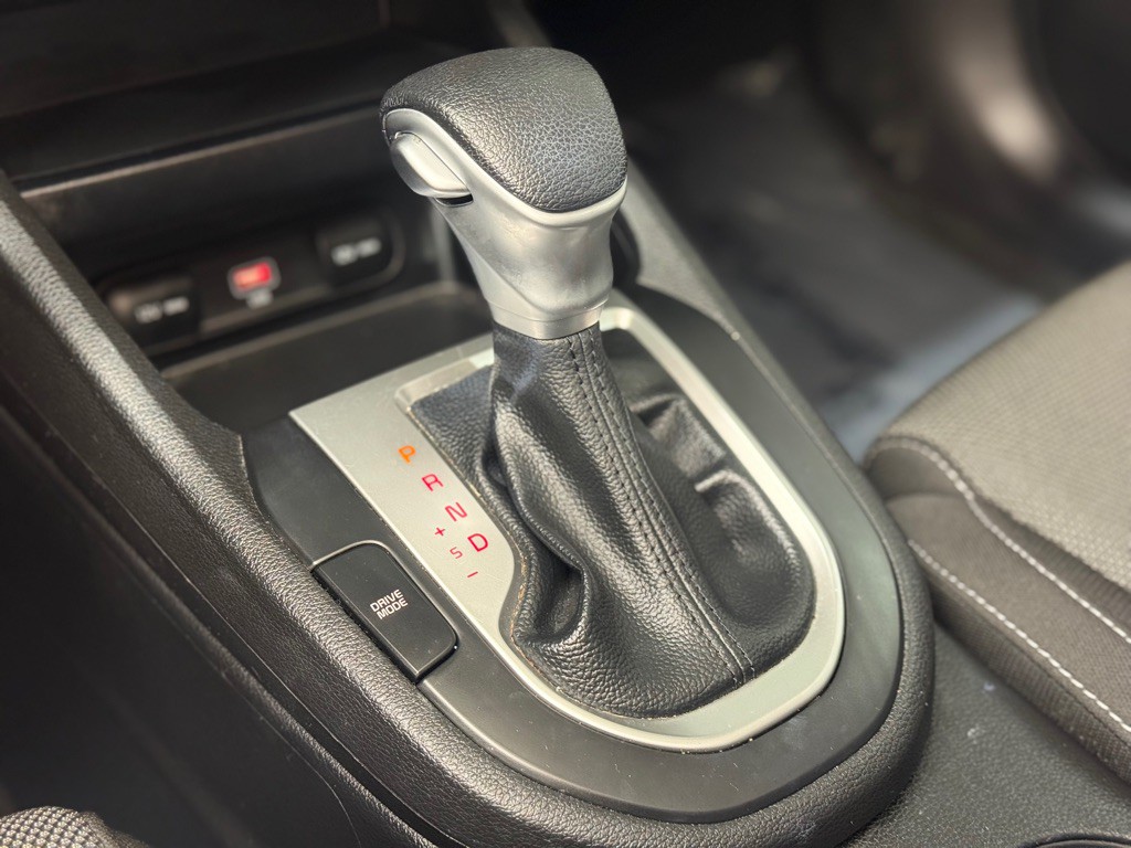 2023 Kia Forte Image 19