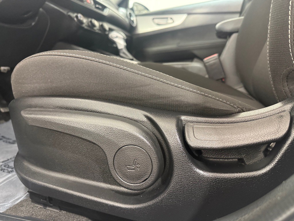 2023 Kia Forte Image 24