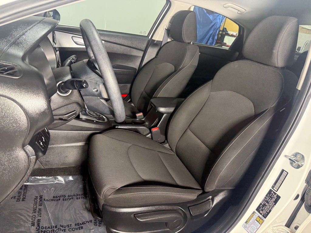 2023 Kia Forte Image 25