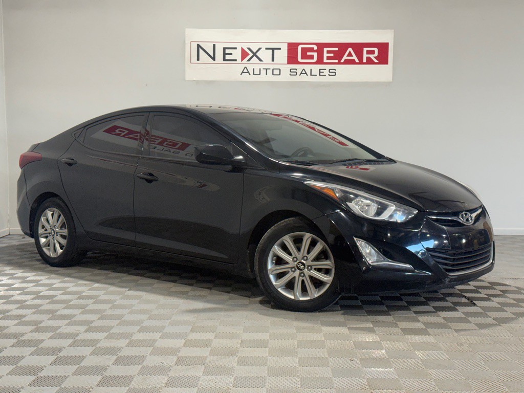 2015 Hyundai Elantra Image 1