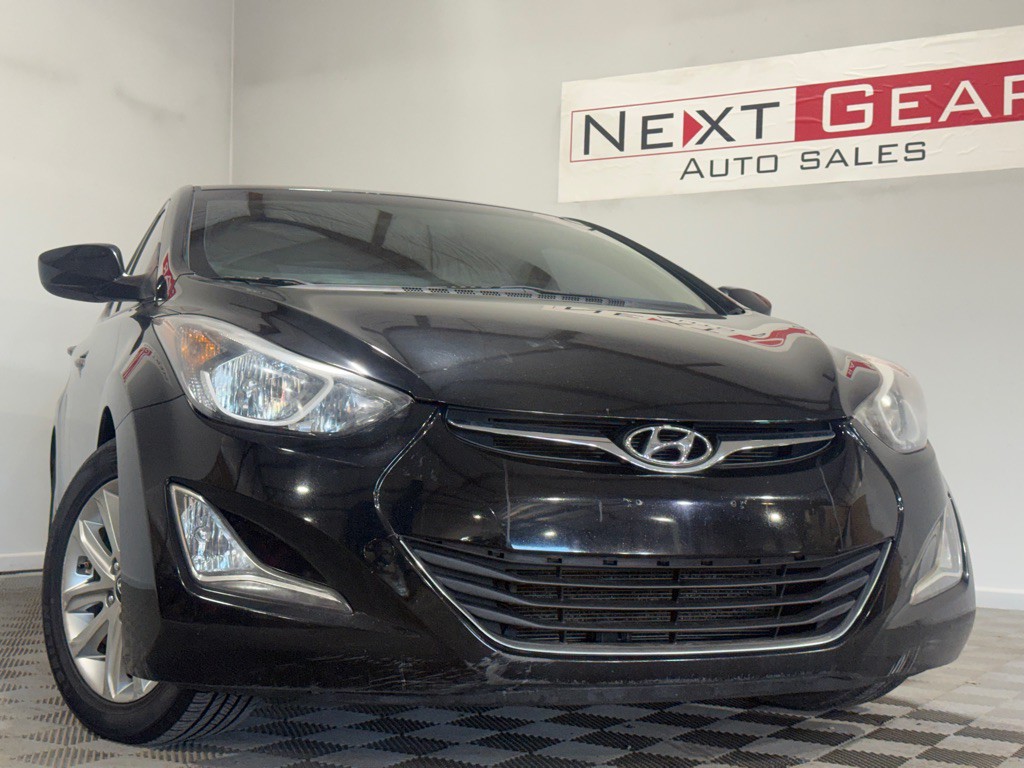 2015 Hyundai Elantra Image 4