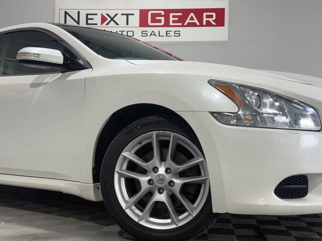 2009 Nissan Maxima Image 3