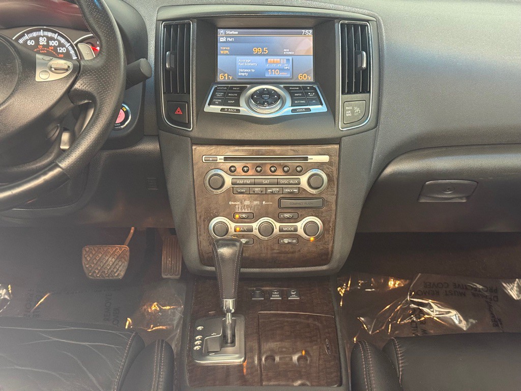 2009 Nissan Maxima Image 15