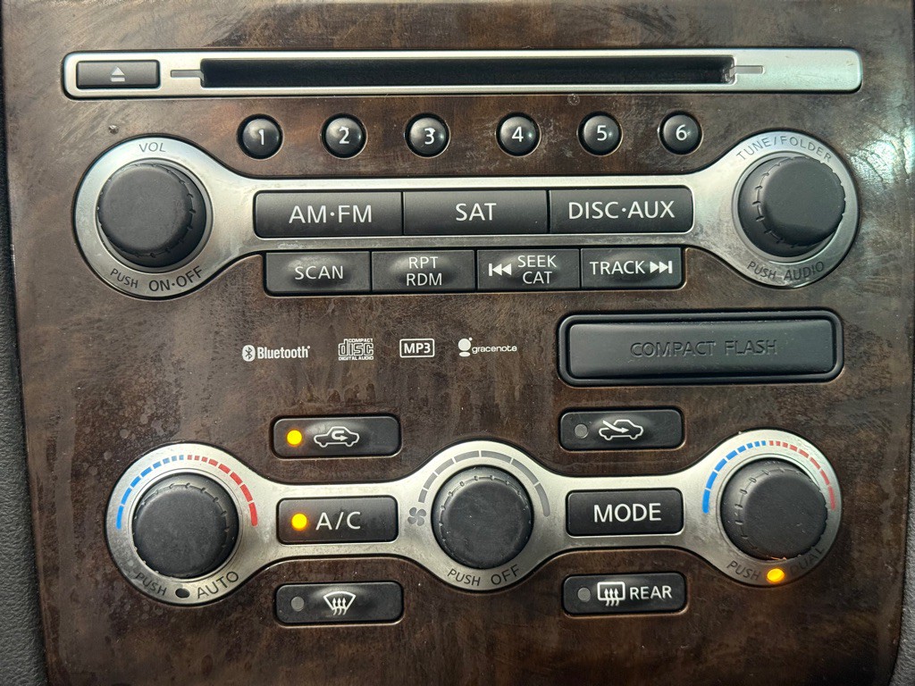 2009 Nissan Maxima Image 17