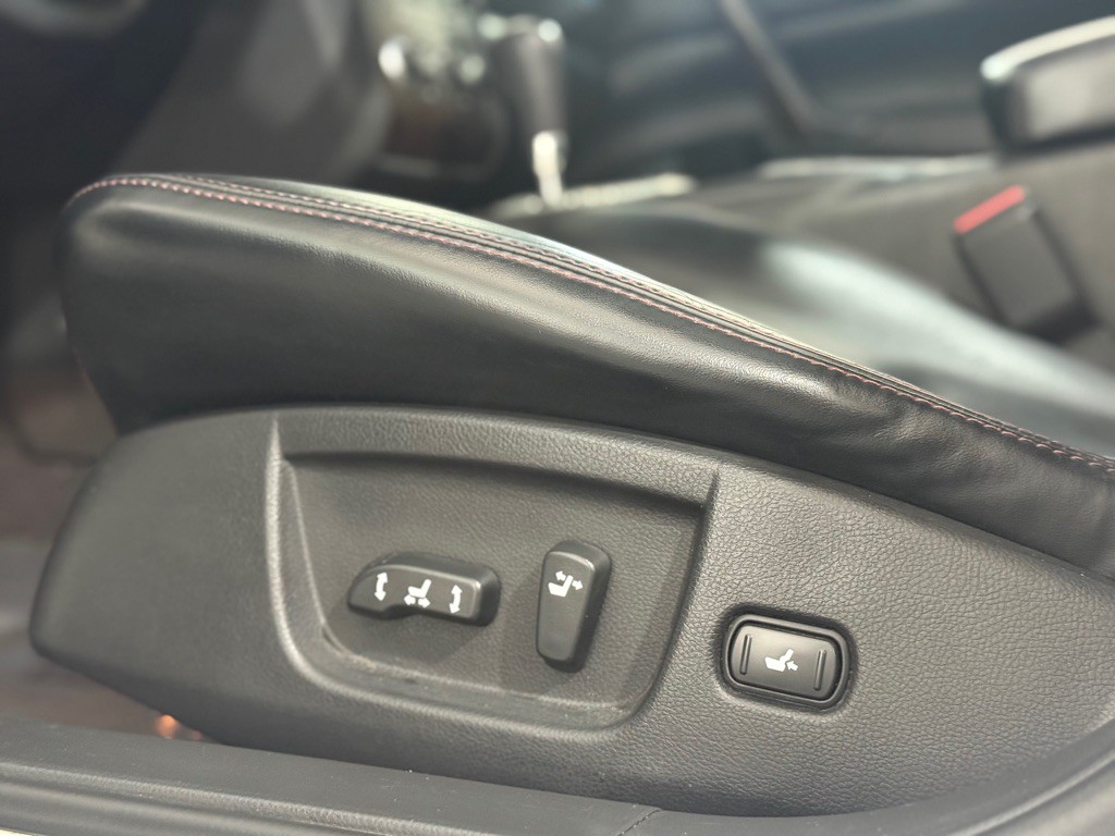 2009 Nissan Maxima Image 24