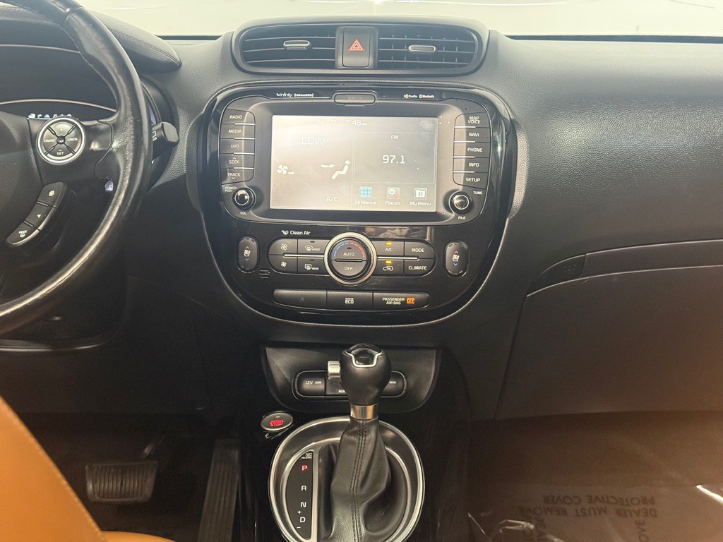 2016 Kia Soul Image 14