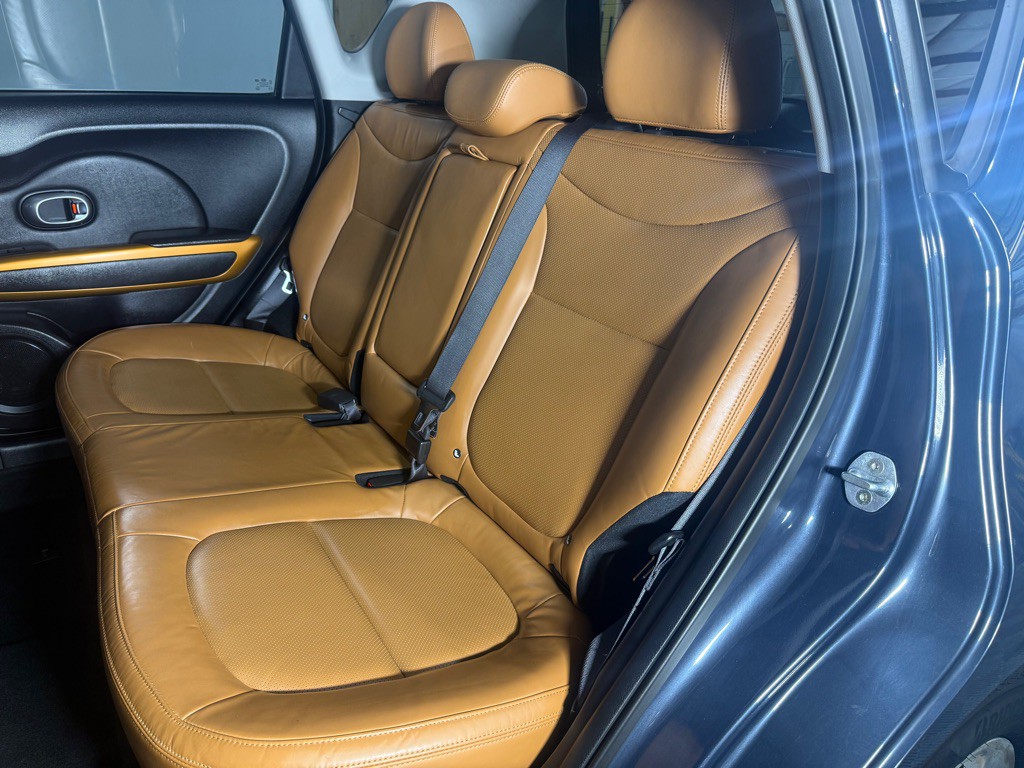 2016 Kia Soul Image 28