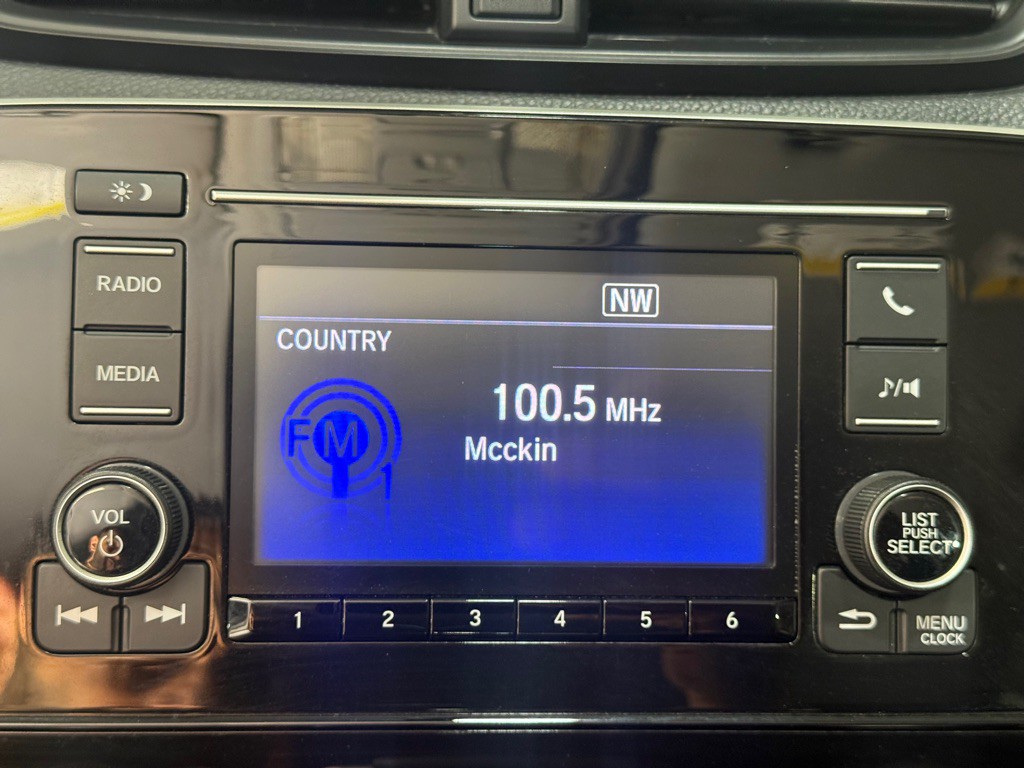 2018 Honda CR-V Image 16