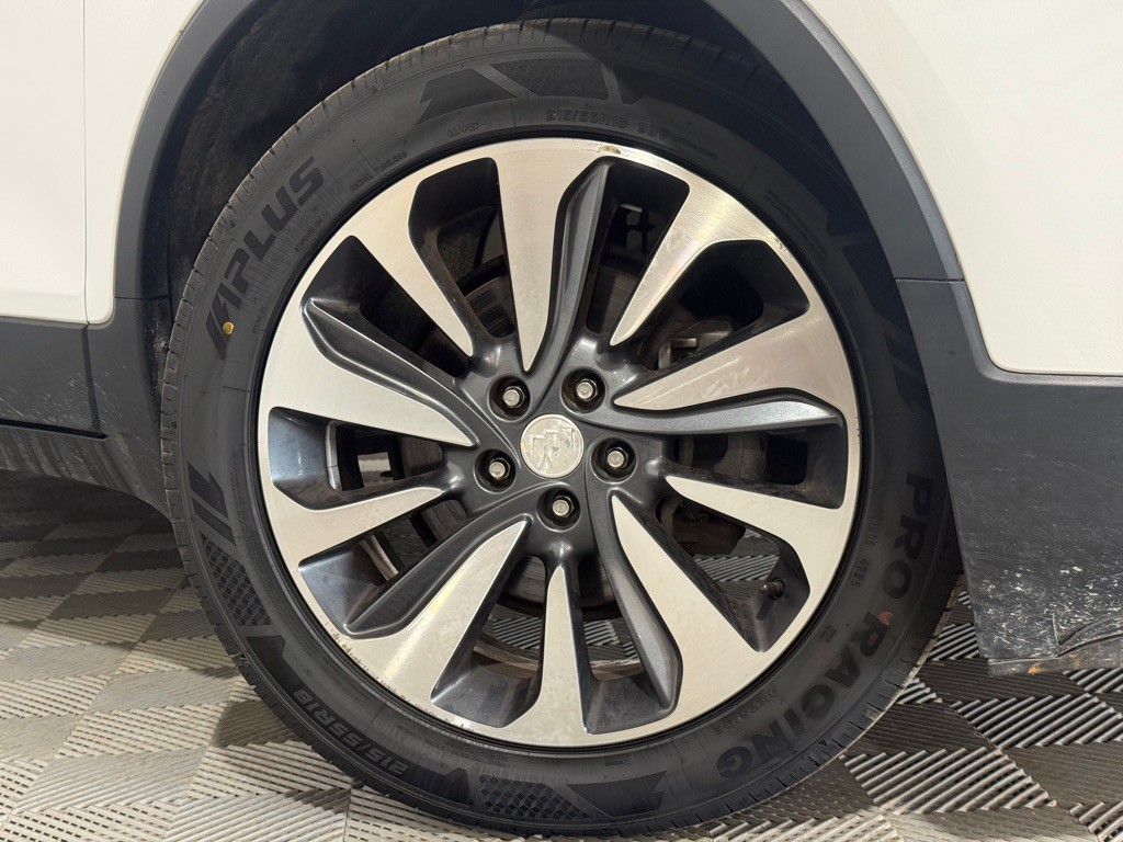 2021 Buick Enclave Image 38