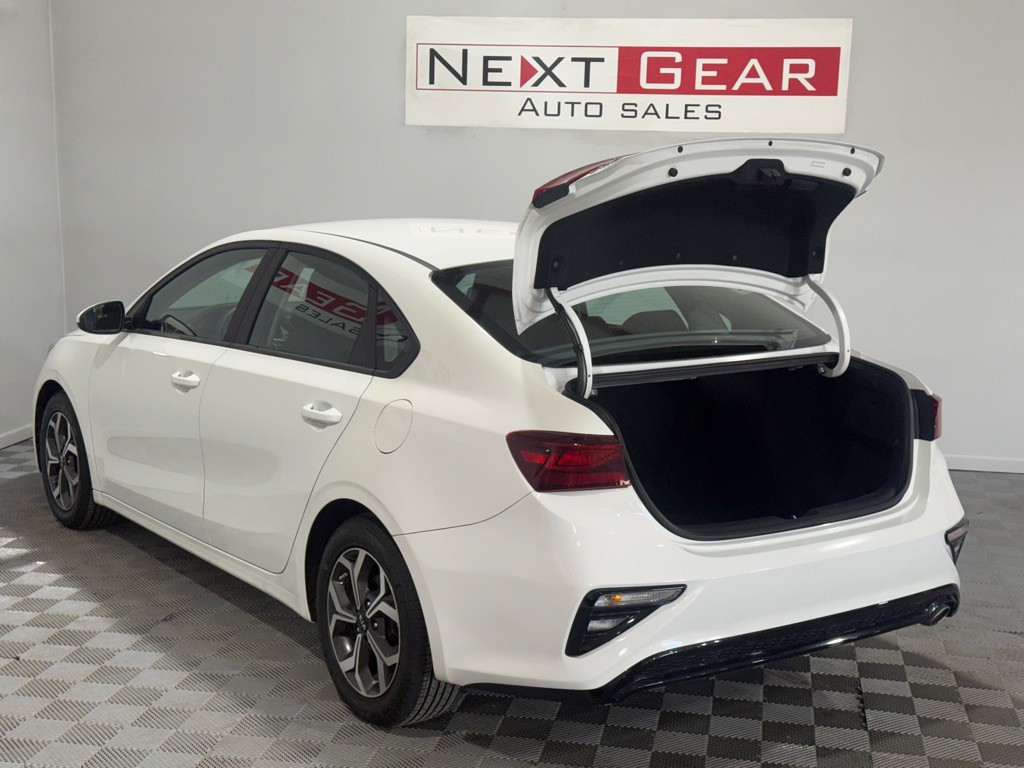 2020 Kia Forte Image 32