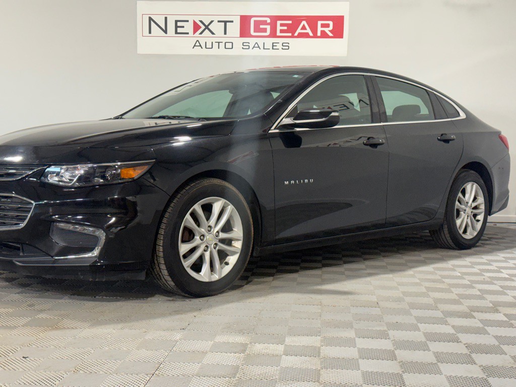2017 Chevrolet Malibu Image 5