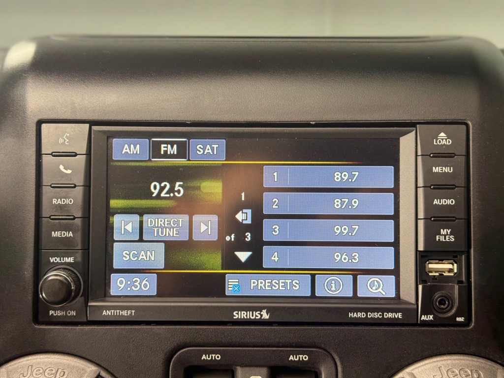 2017 Jeep Wrangler Unlimited Image 16