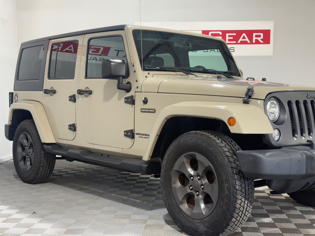 2017 Jeep Wrangler Unlimited Image 2