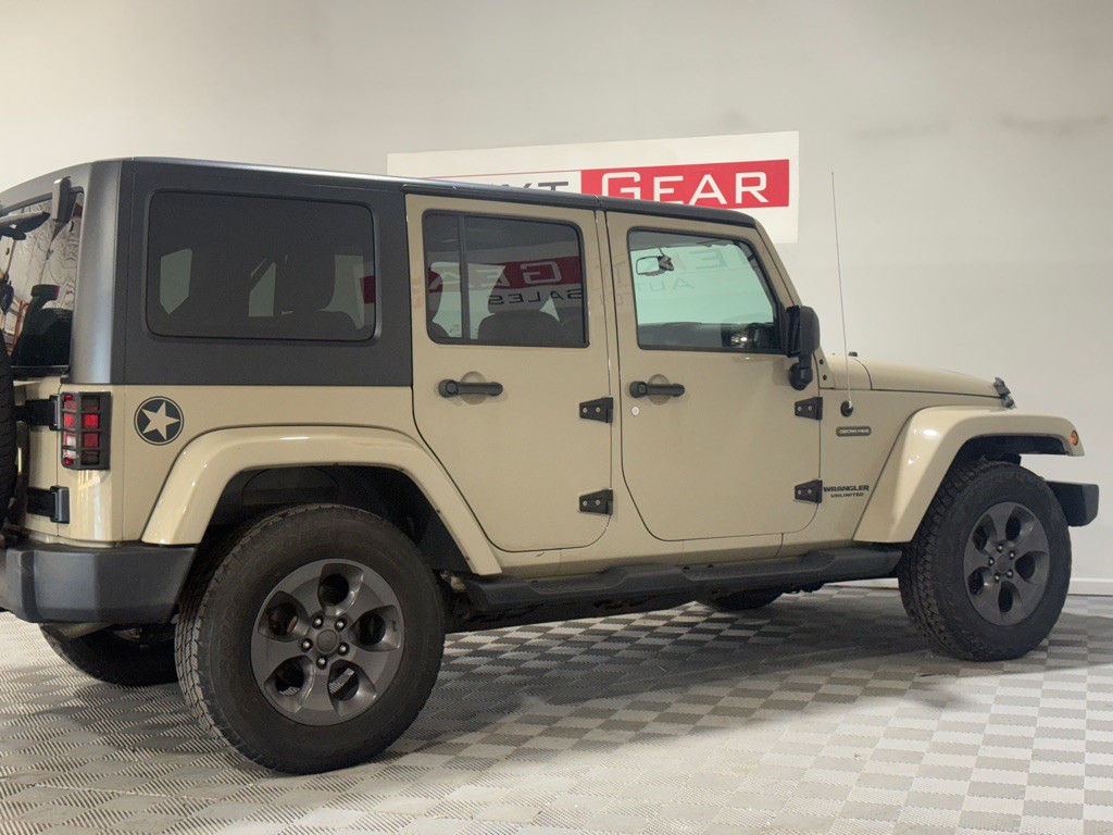 2017 Jeep Wrangler Unlimited Image 9