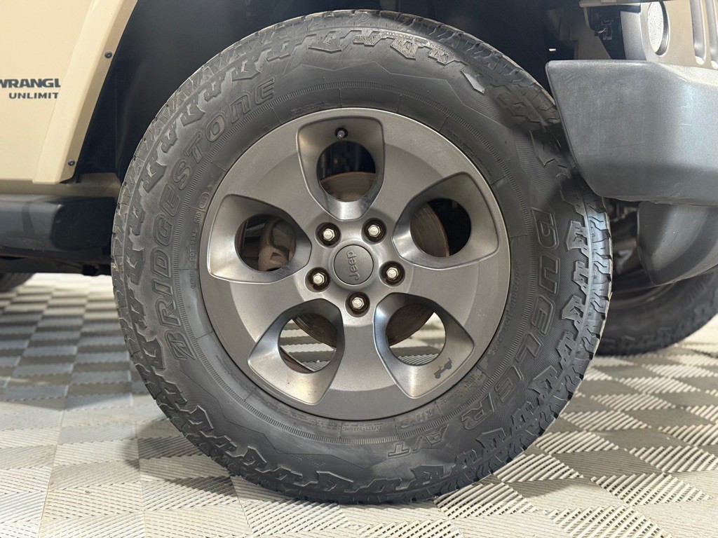 2017 Jeep Wrangler Unlimited Image 34