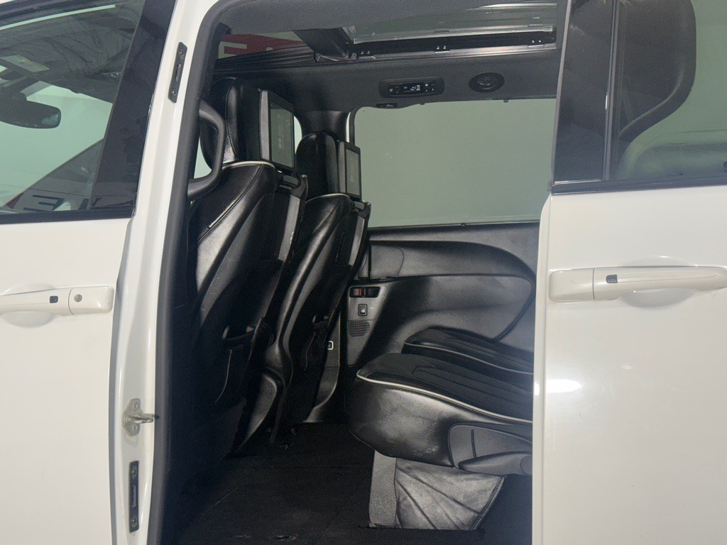 2019 Chrysler Pacifica Image 11