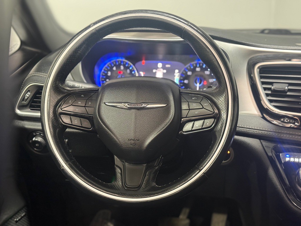 2019 Chrysler Pacifica Image 14