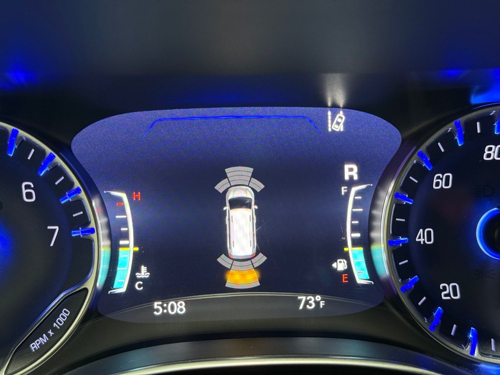 2017 Chrysler Pacifica Image 24