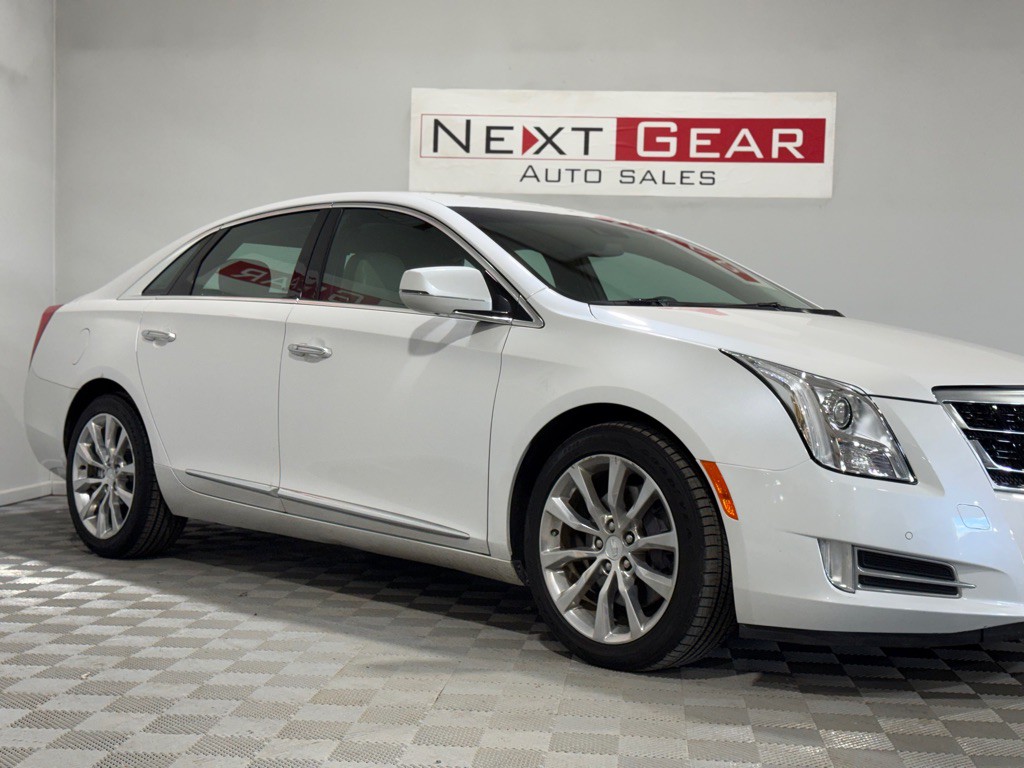 2017 Cadillac XTS Image 2