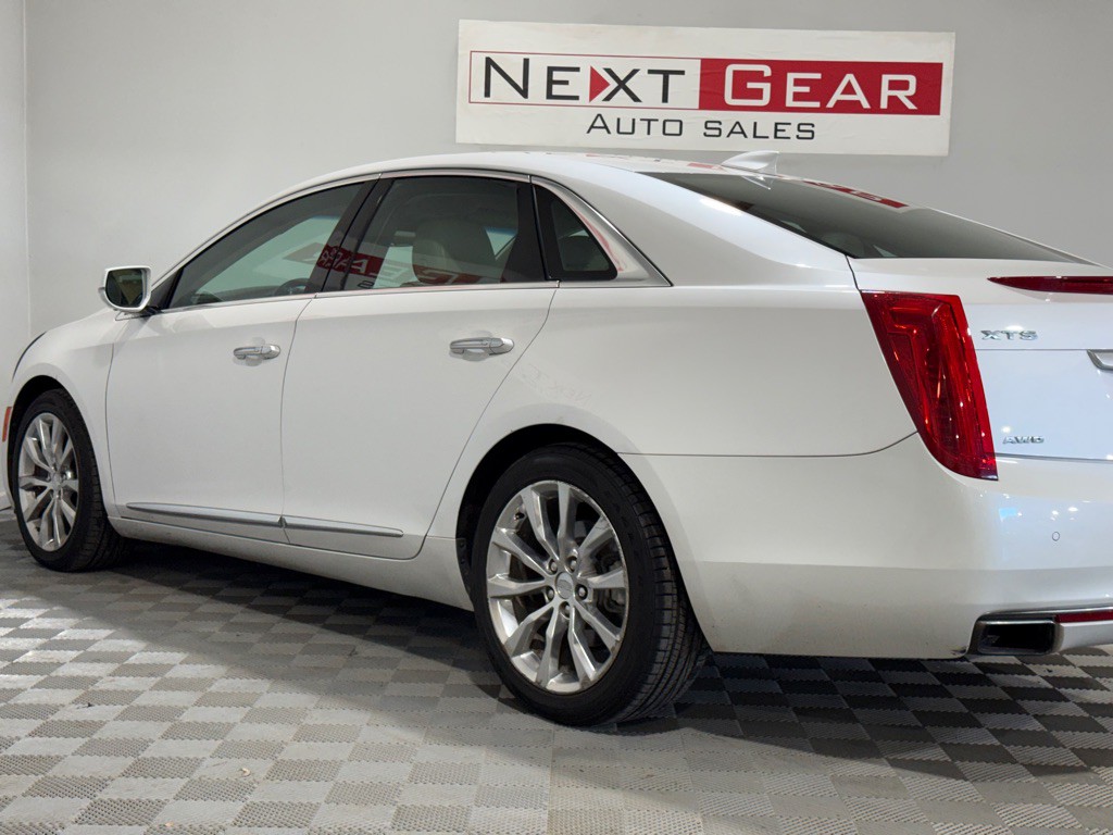 2017 Cadillac XTS Image 6