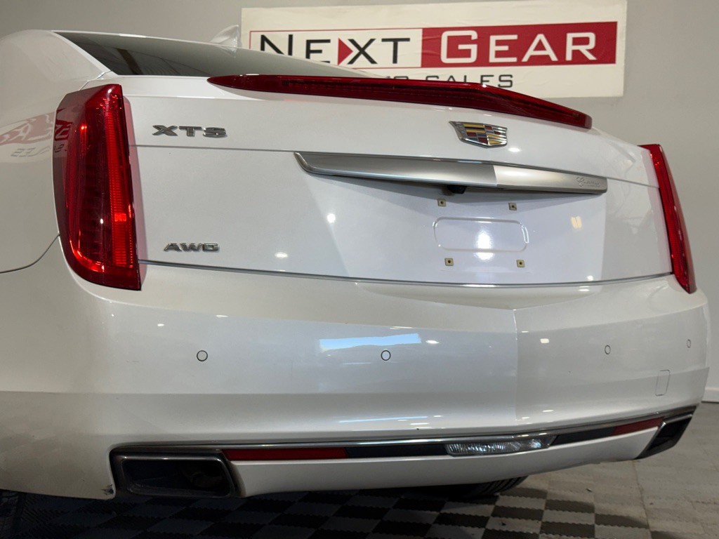 2017 Cadillac XTS Image 7