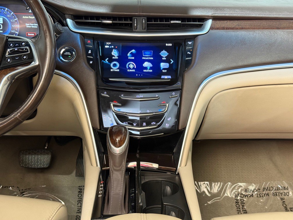 2017 Cadillac XTS Image 16