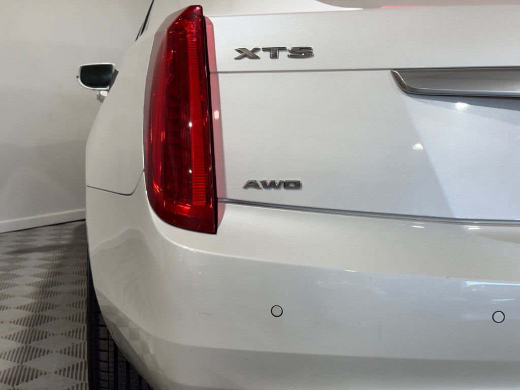 2017 Cadillac XTS Image 42