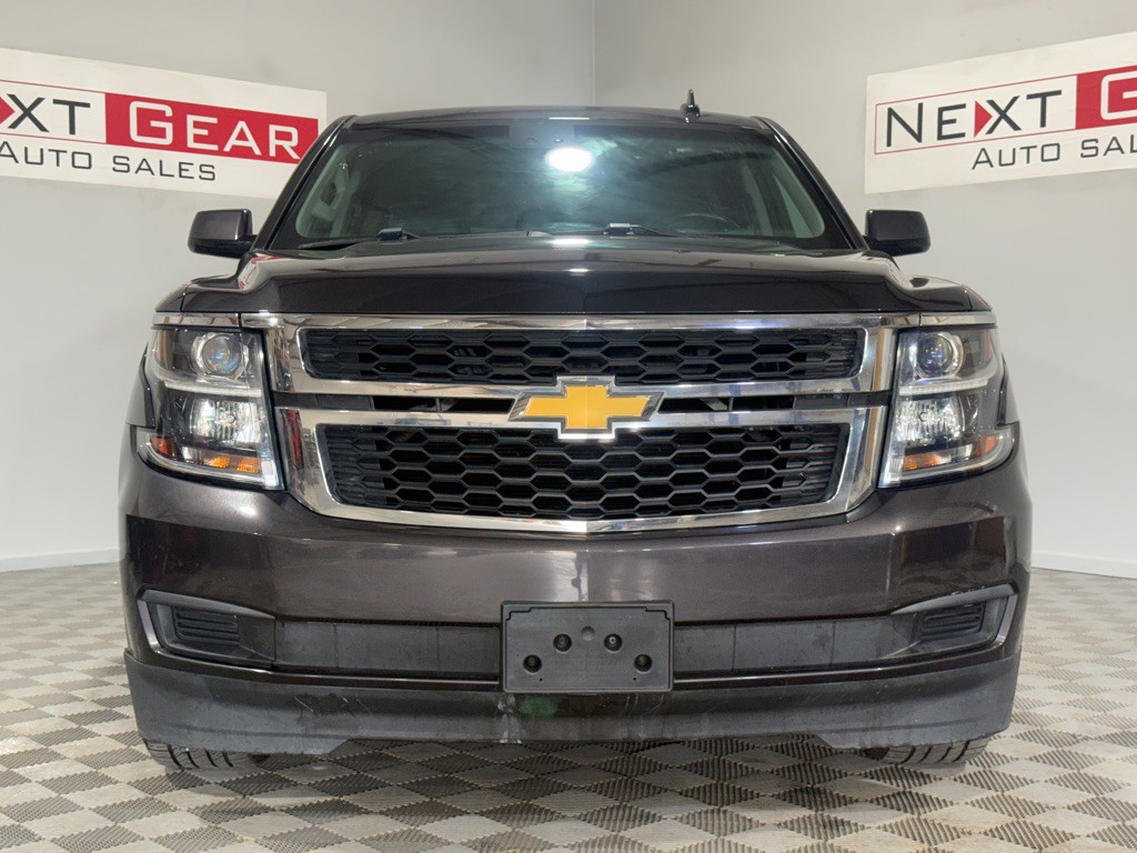 2016 Chevrolet Suburban Image 5