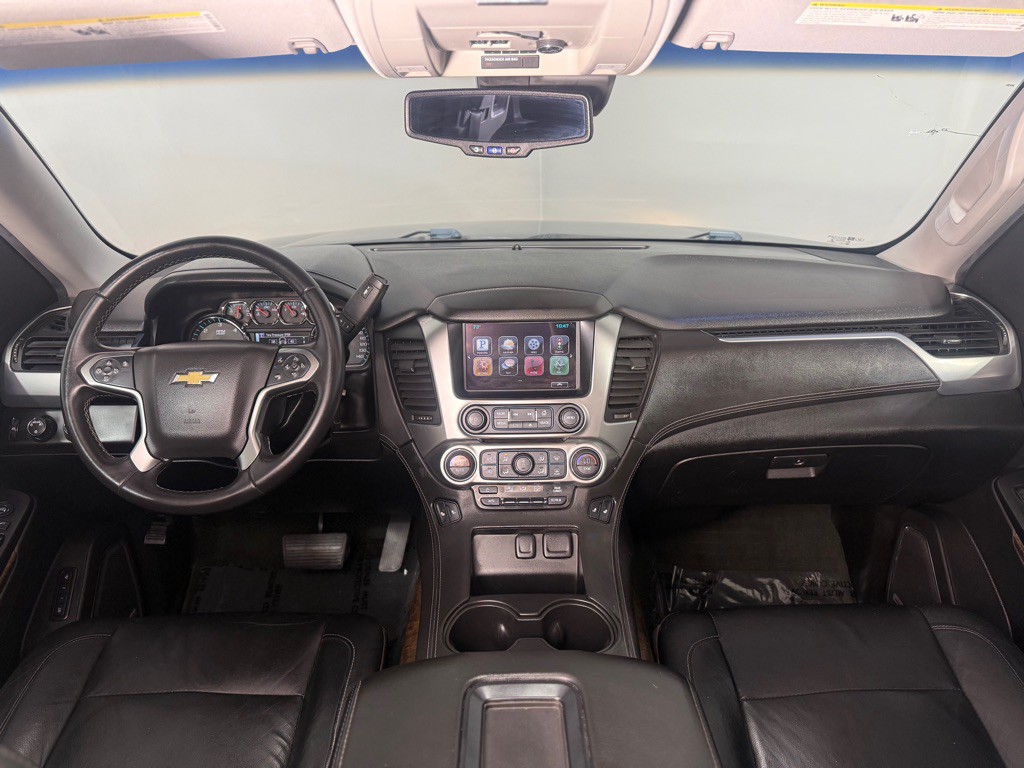 2016 Chevrolet Suburban Image 13