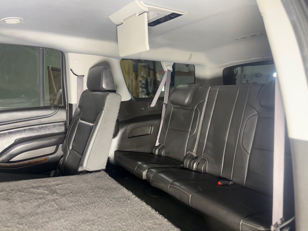 2016 Chevrolet Suburban Image 30