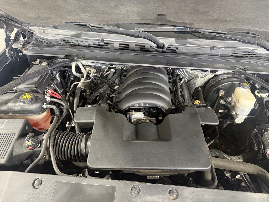 2016 Chevrolet Suburban Image 41