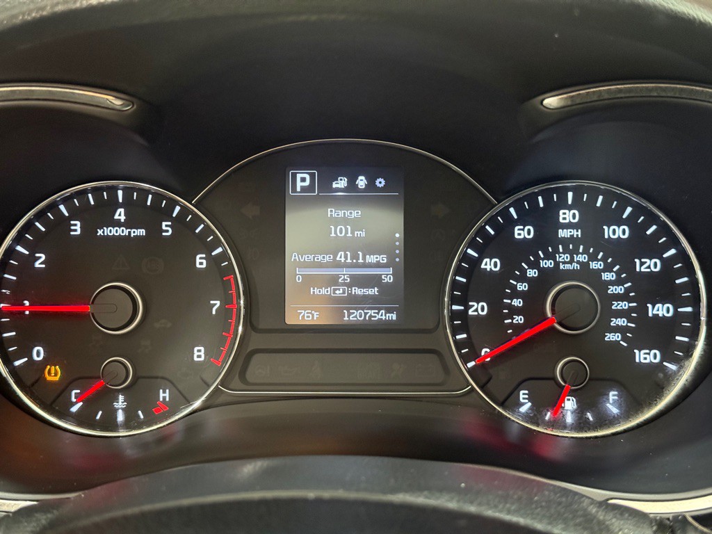 2017 Kia Forte Image 12