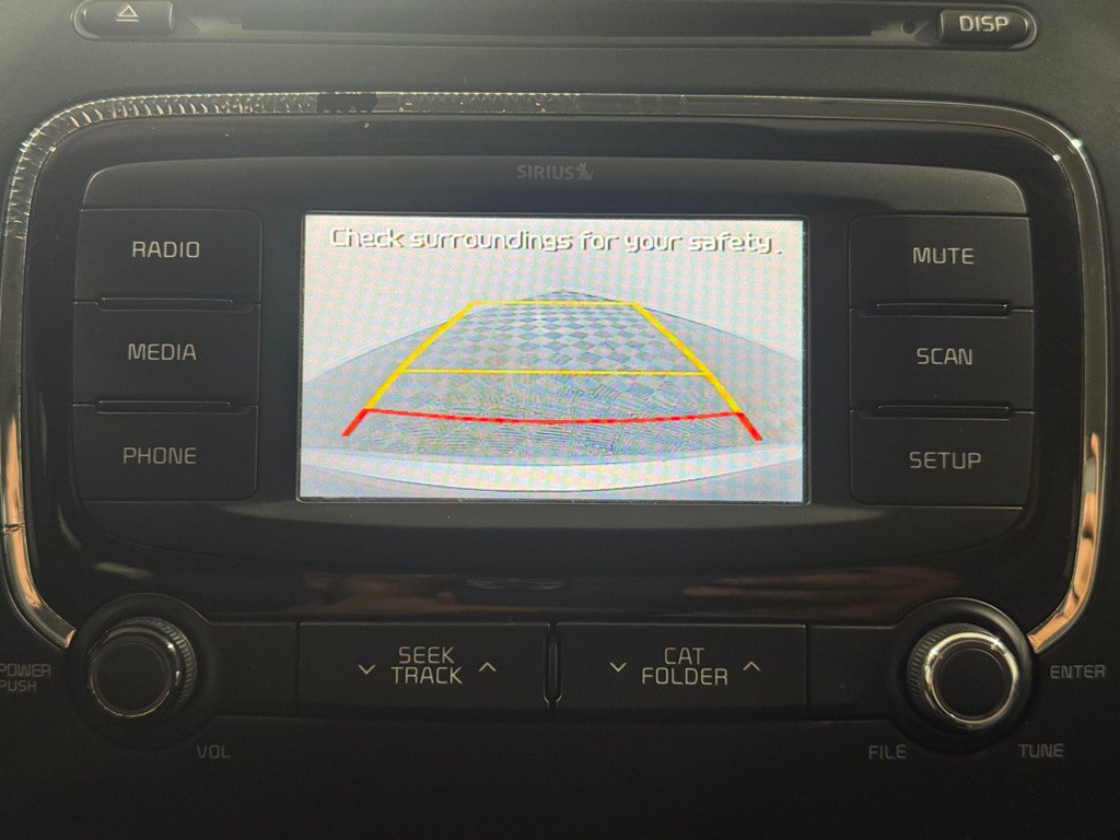 2017 Kia Forte Image 19