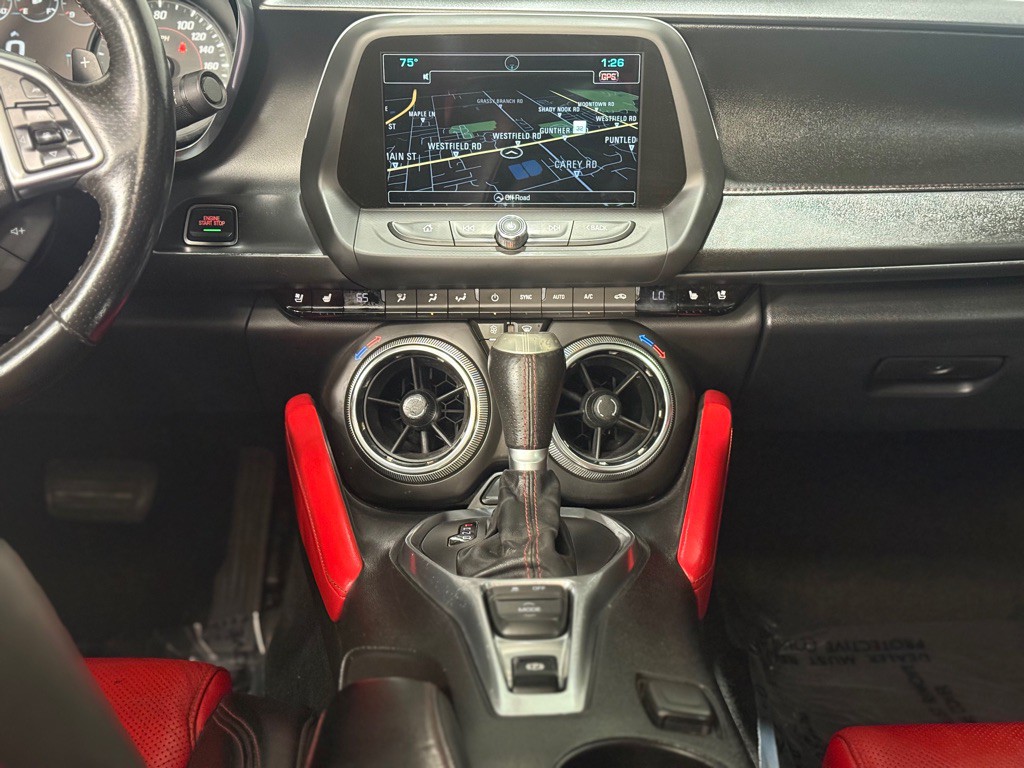 2016 Chevrolet Camaro Image 16