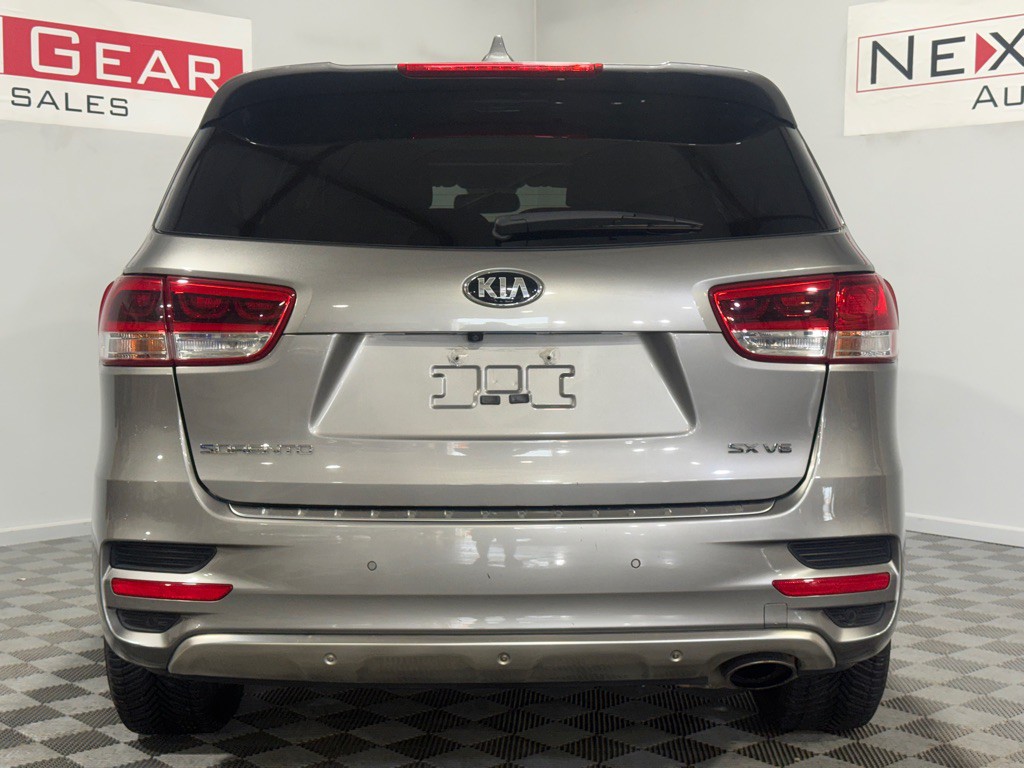 2016 Kia Sorento Image 9