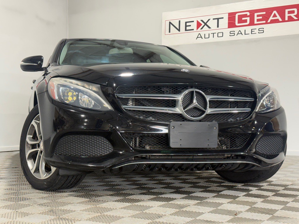 2015 Mercedes-Benz C-Class Image 5