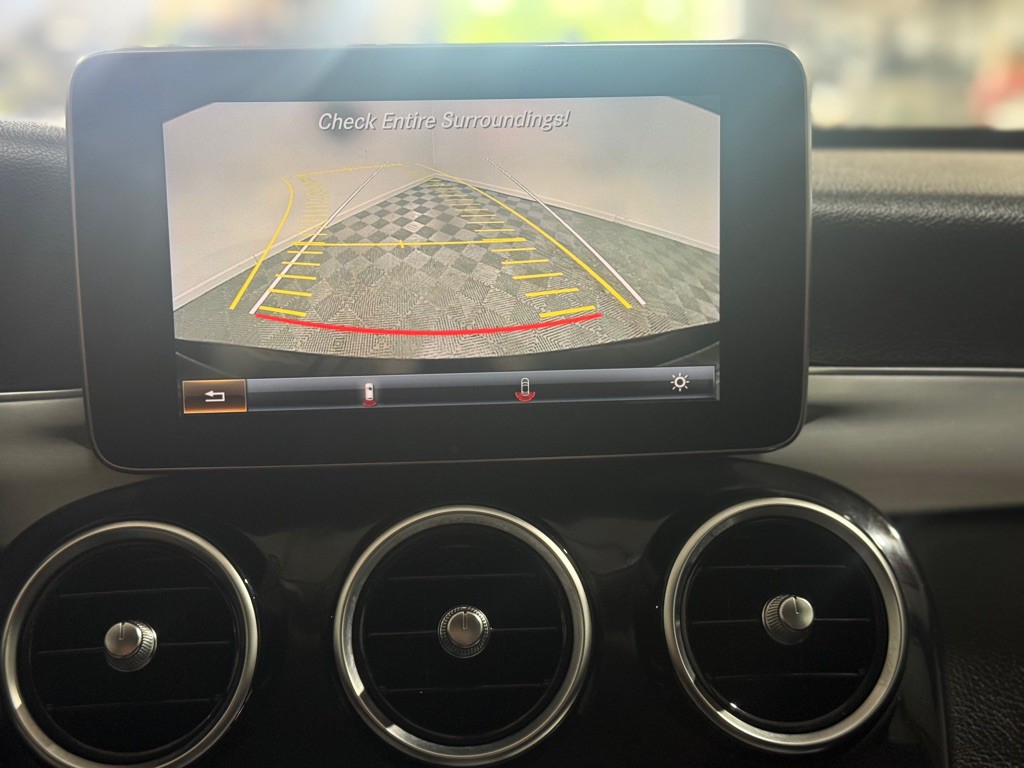 2015 Mercedes-Benz C-Class Image 15