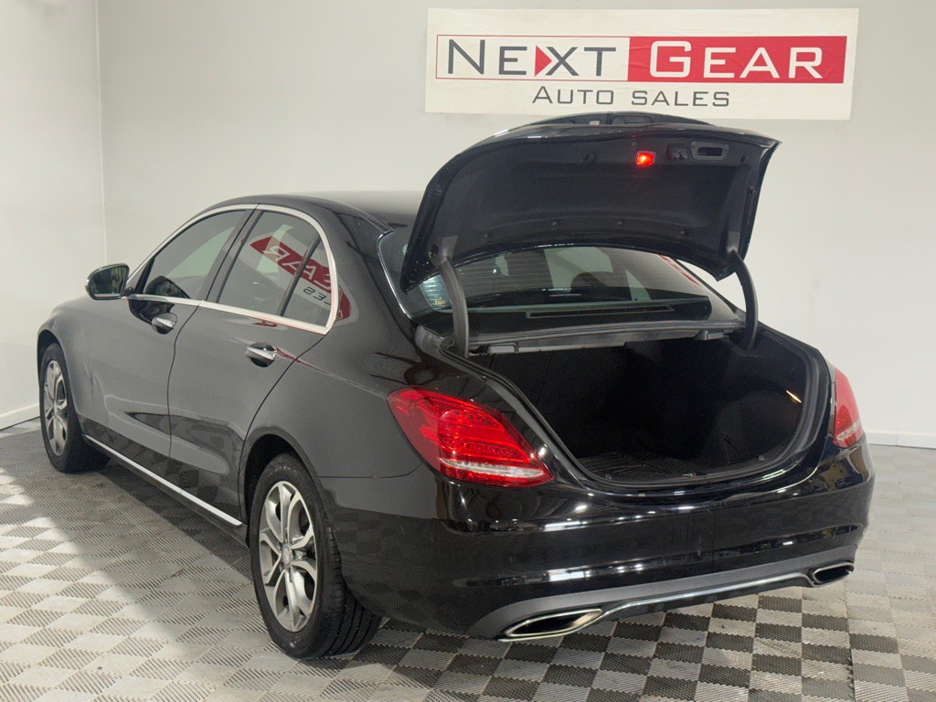 2015 Mercedes-Benz C-Class Image 44