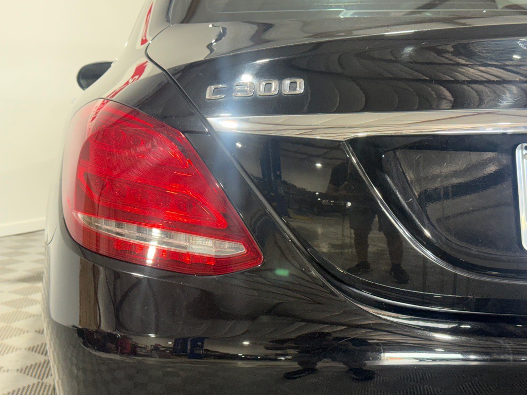 2015 Mercedes-Benz C-Class Image 47